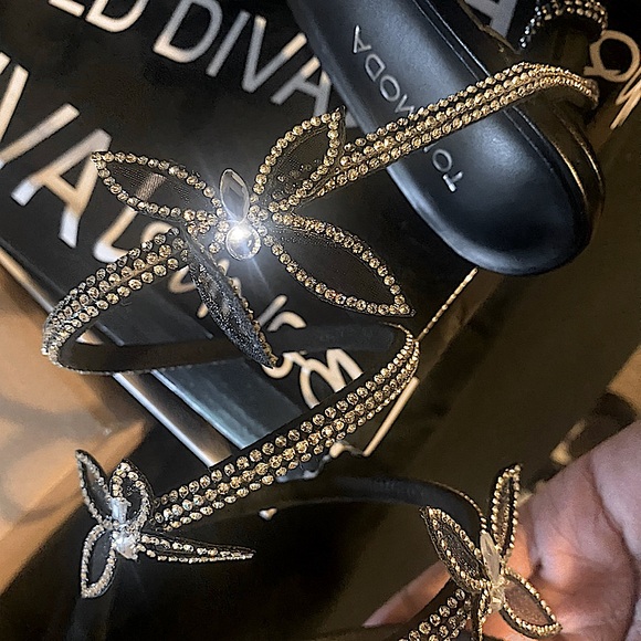 Cute and Fashionable black and silver butterfly heels - Picture 3 of 4